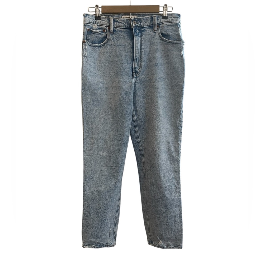 Abercrombie & Fitch 90's Straight ultra High Rise Size 30